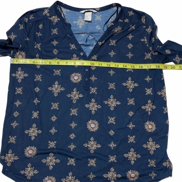 H&m High Low Quarter Button Printed Blouse Small - Picture 8 of 11